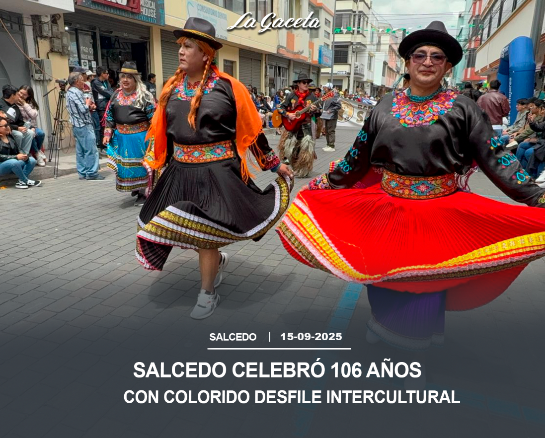 Salcedo celebró 106 años con colorido desfile intercultural