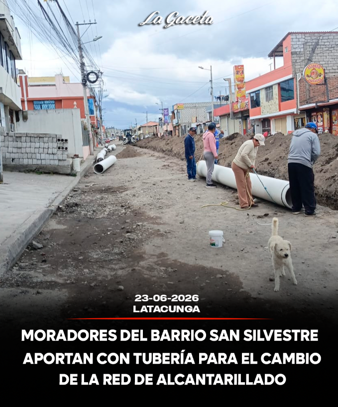 Moradores del barrio San Silvestre aportan con tubería para el cambio de la red de alcantarillado