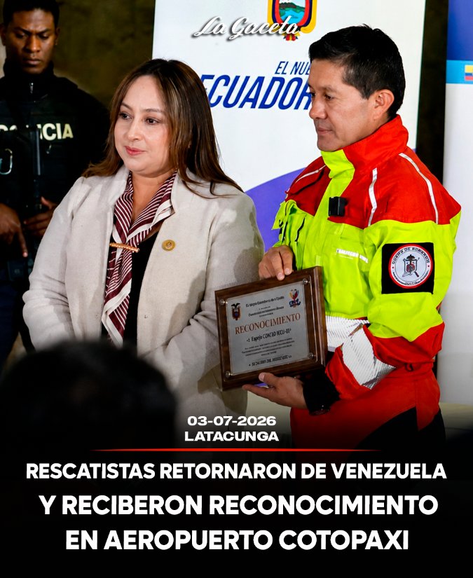 Rescatistas retornaron de Venezuela y recibieron reconocimiento en Aeropuerto Cotopaxi